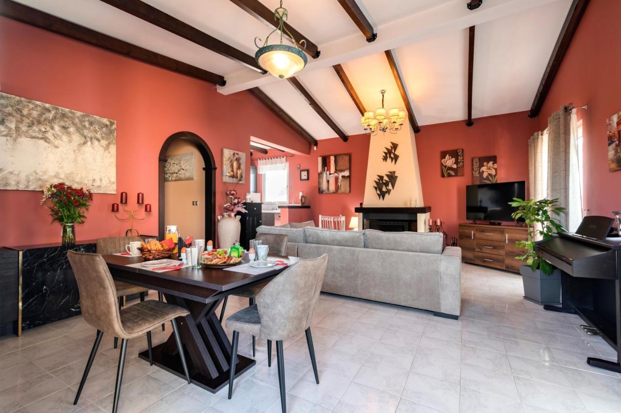 Villa Eleni Soroni エクステリア 写真